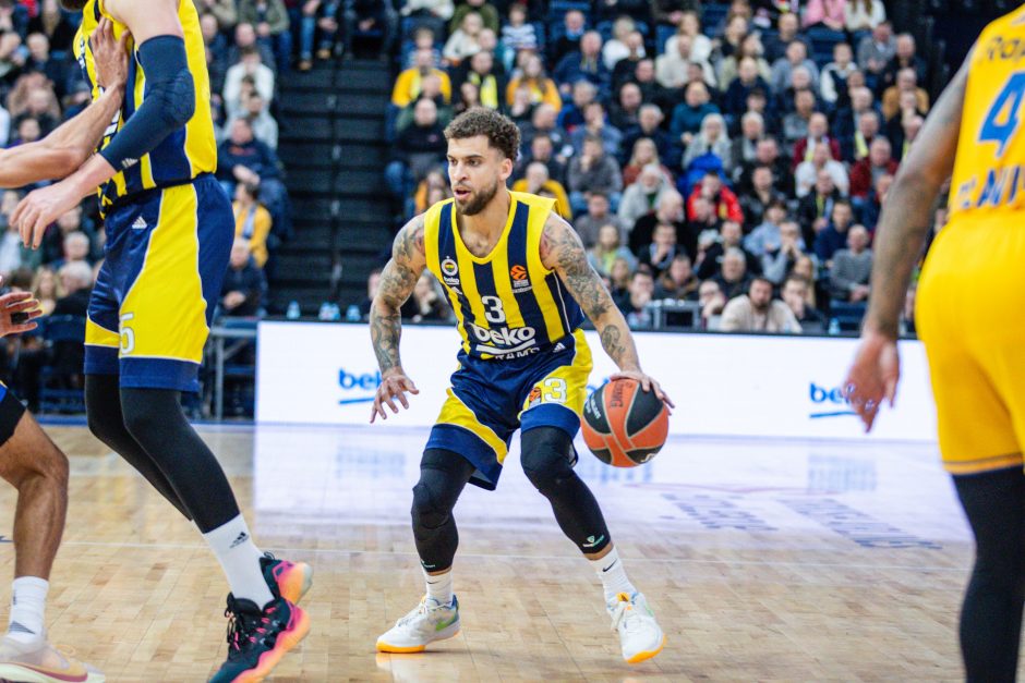 Eurolyga: Stambulo „Fenerbahče“ – Tel Avivo „Maccabi“ 109:74