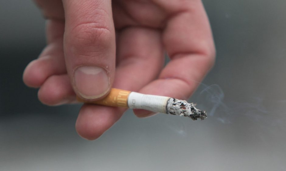 Nuo cigaretės užsidegus drabužiams, moteris Vilniuje nudegė visą kūną