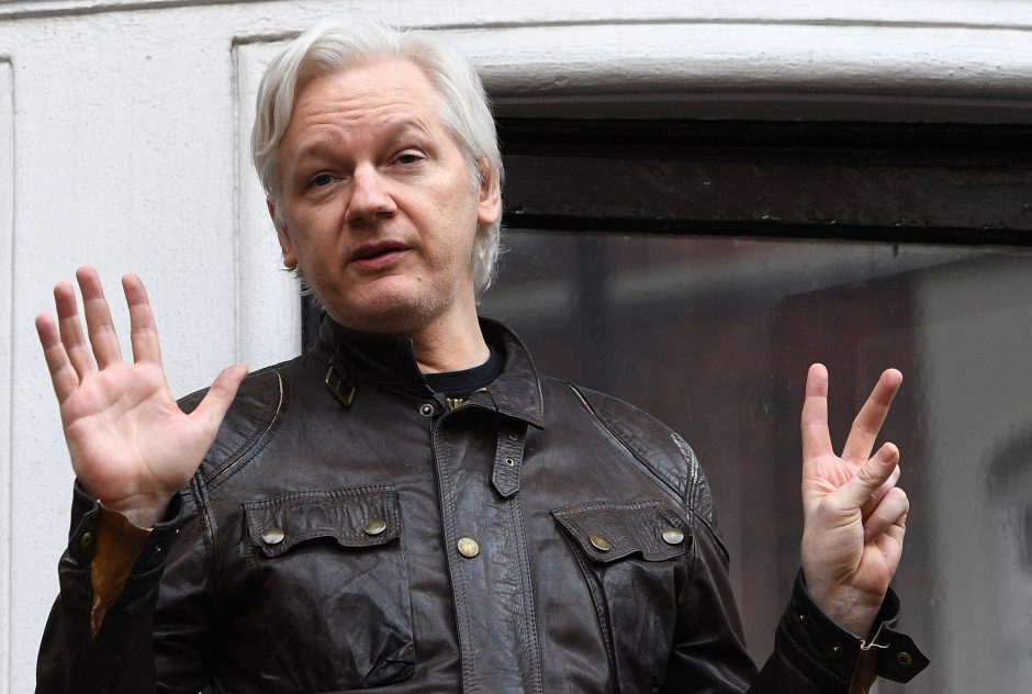 Meksika siūlo J. Assange'ui politinį prieglobstį