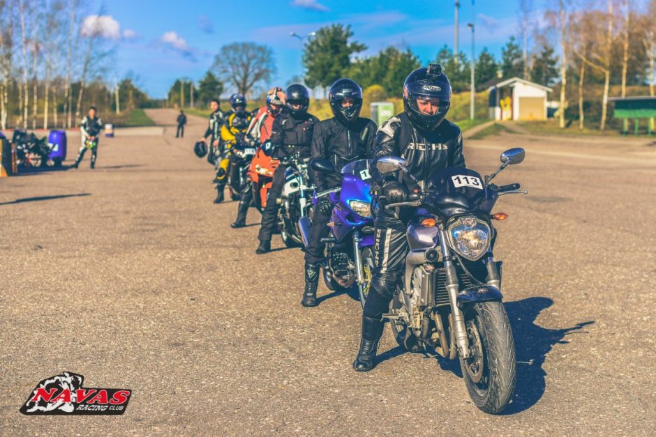 „Nemuno žiede“ susirinko per 200 motociklų entuziastų