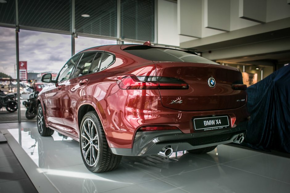 Gerokai atsinaujinęs „BMW X4“ atvyko į Lietuvą