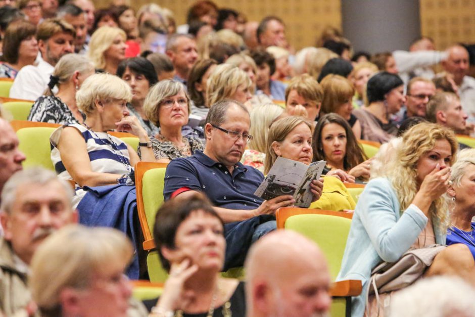 Ilgai laukta „Bohemos“ premjera Palangoje sutikta ovacijomis