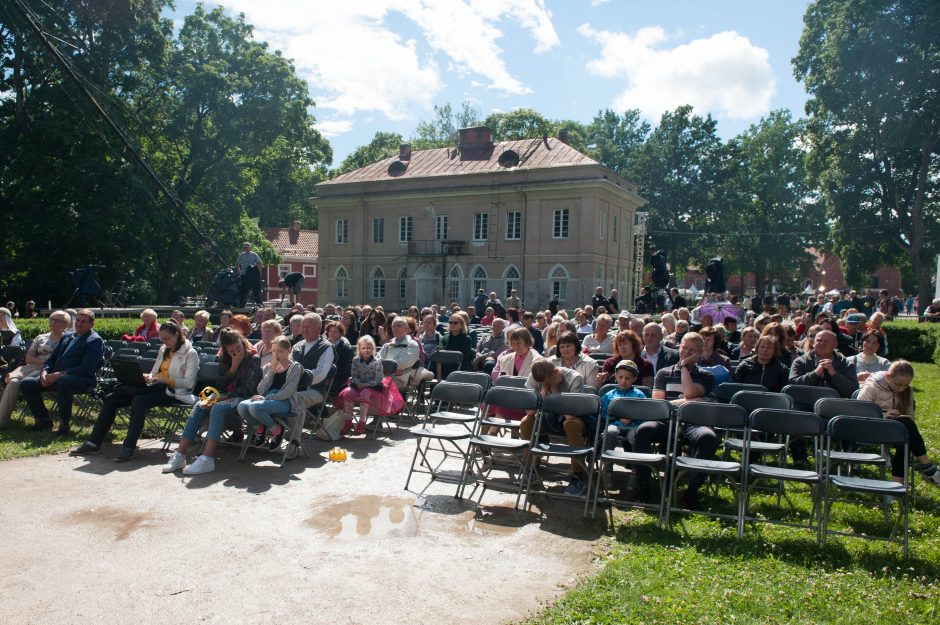 L. Mažylis: apie viešumą, „Žalgirį“ ir susitikimą su Karlsonu