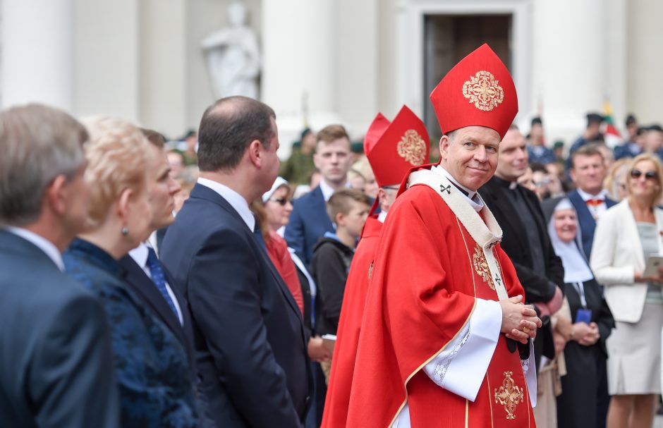 Į Kaišiadoris parvežtas sarkofagas su T. Matulionio palaikais