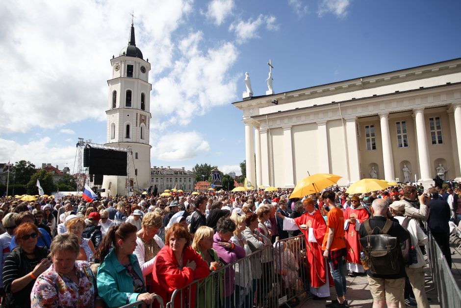 Į Kaišiadoris parvežtas sarkofagas su T. Matulionio palaikais