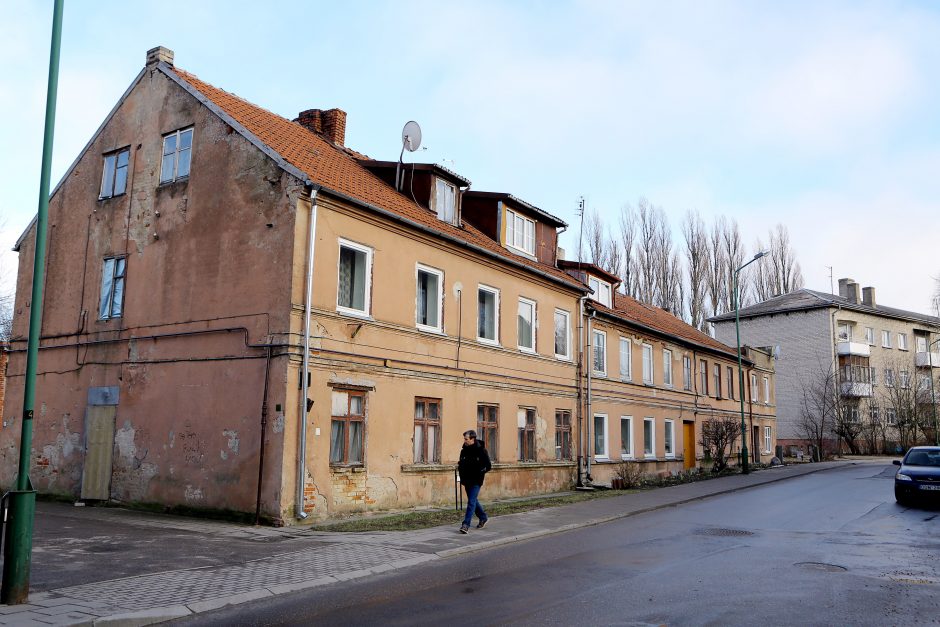 Seime kelią skinasi draudimas pernuomoti savivaldybės būstus