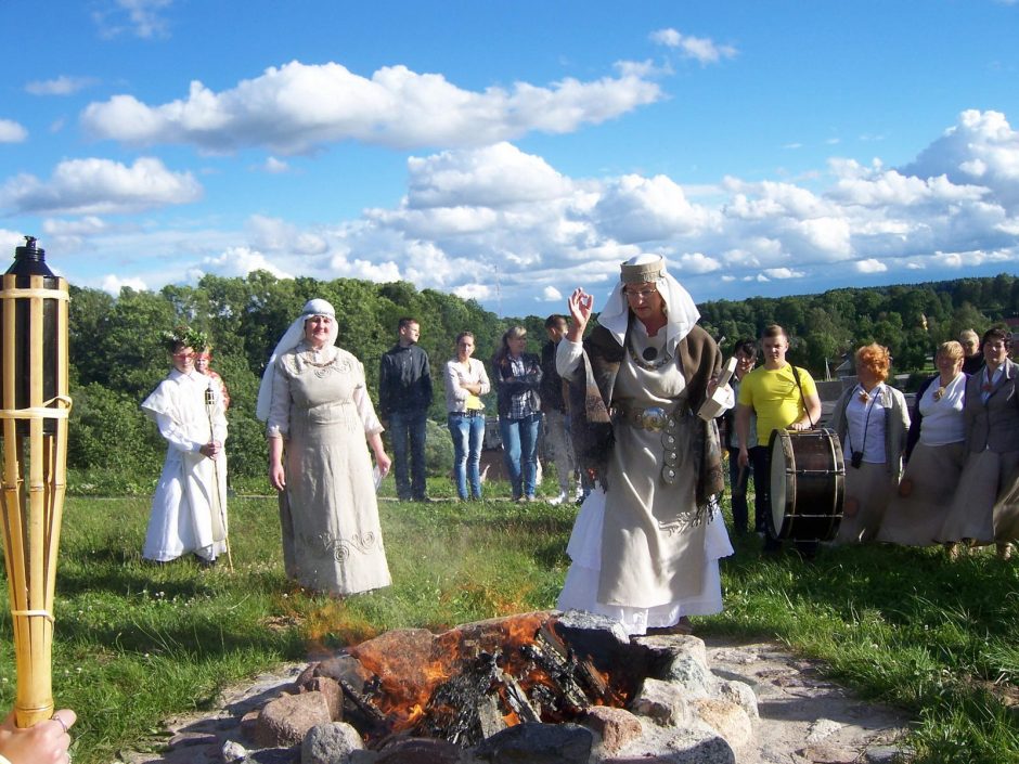 Pažintis su mažosiomis kultūros sostinėmis: Pagramantis