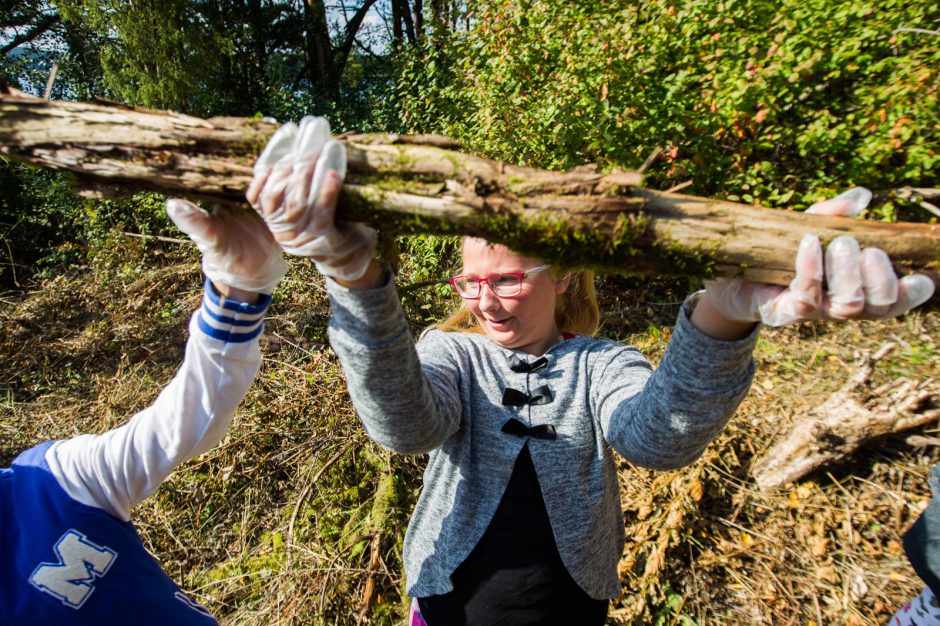 Kariuomenės neprisišaukė – padėjo mokinukai