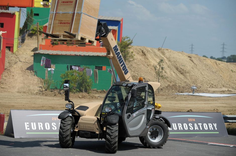 Tarptautinėje „Eurosatory“ parodoje – gynybos ir saugumo palaikymo misijų naujovės