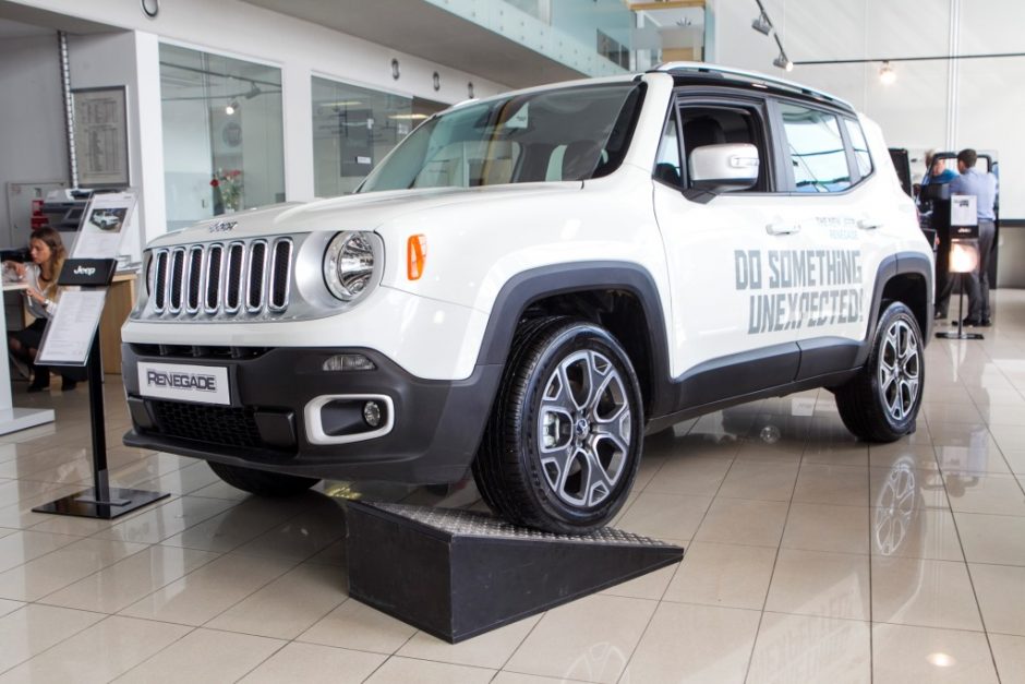 Tikri „Jeep“ džipai „Renegade“ ir „Cherokee“ – jau Lietuvoje