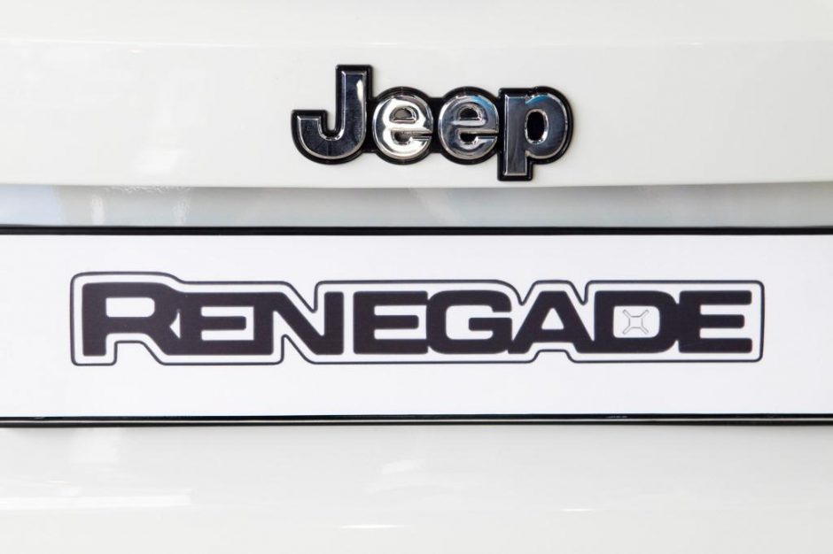 Tikri „Jeep“ džipai „Renegade“ ir „Cherokee“ – jau Lietuvoje