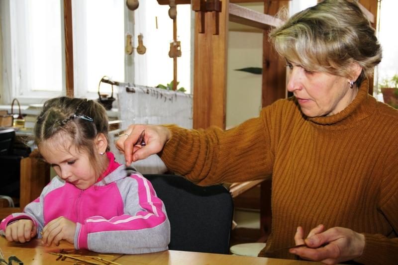 Mados gūsis Palangoje – rankų darbo kalėdinės dovanos