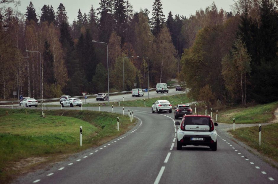 „TopGear“ rinko ir išmaniausią metų automobilį