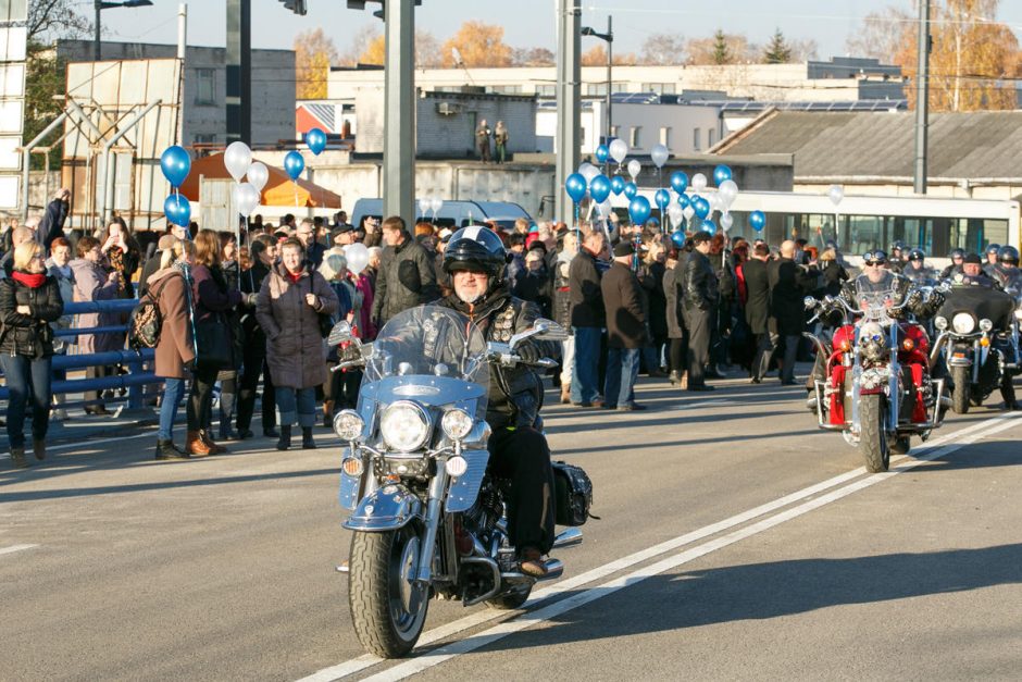 Ilgai laukta akimirka: Kaune atidarytas Panemunės tiltas