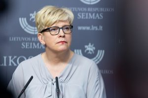 Premjerė: apie A. Anušausko pasitraukimą viešai paskelbta iki gaunant atsistatydinimo raštą 