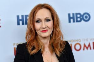 J. K. Rowling žada paaukoti iki 1 mln. svarų sterlingų Ukrainos vaikams