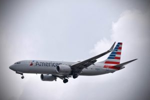 JAV tarnyba atnaujino „American Airlines“ lėktuvų skrydžius