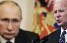 Bidenas: po naujų sankcijų Putinas atsidūrė sudėtingoje padėtyje